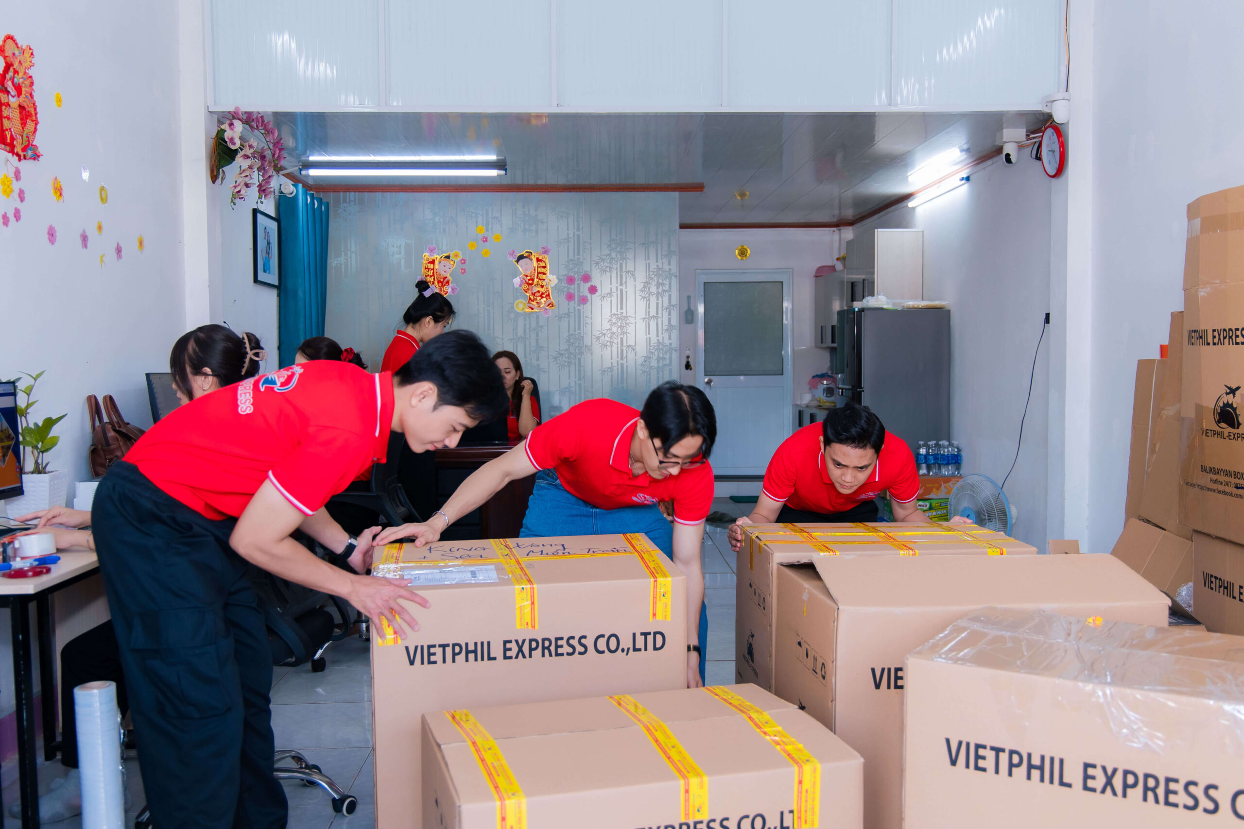 VIETPHIL EXPRESS vận chuyển hàng đi Thái Lan giá rẻ nhất