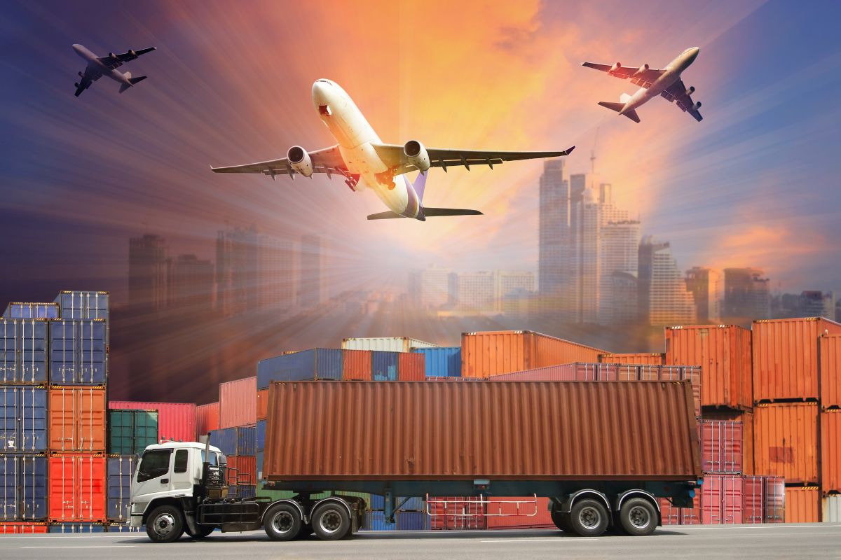 Gửi linh kiện điện tử đi Malaysia uy tín, siêu tốc, giá cạnh tranh cùng VietPhil Express